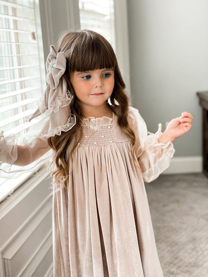 Helena Velour Hair Bow - Petite Maison Kids