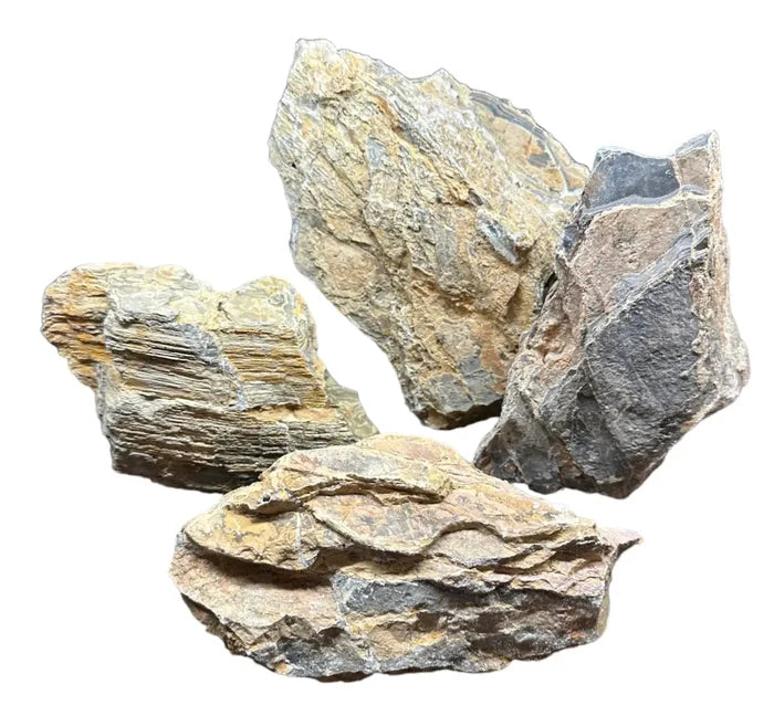 Moon Ring Rock: irregularly shaped layered sedimentary rocks in beige gray tones