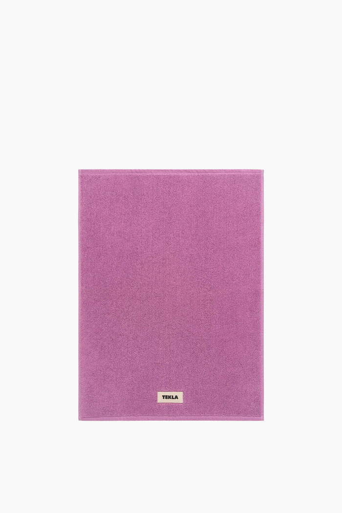 Organic Cotton Towels & Bath Mat | Magenta