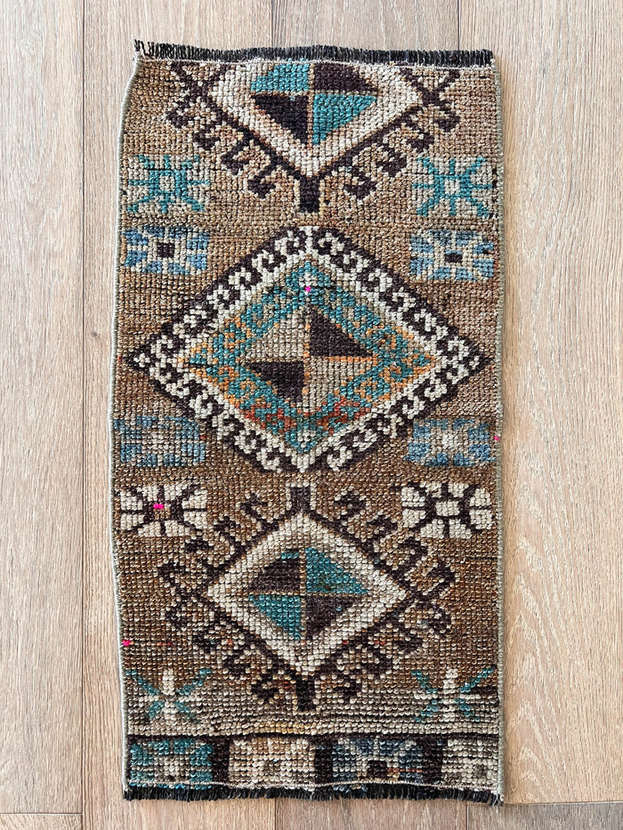 Picacho Vintage Oushak Rug