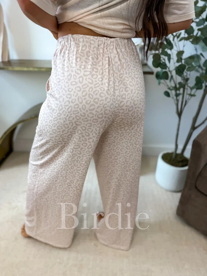 Preorder // Stretchy Lounge Pants 2.0 in Honey Leopard // ships in about 3-4 weeks