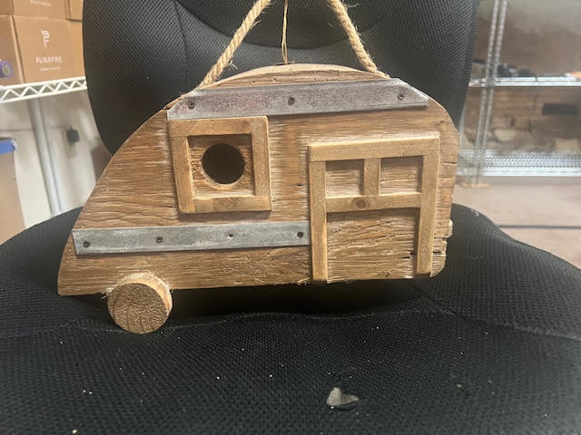 Rustic Camper Birdhouse