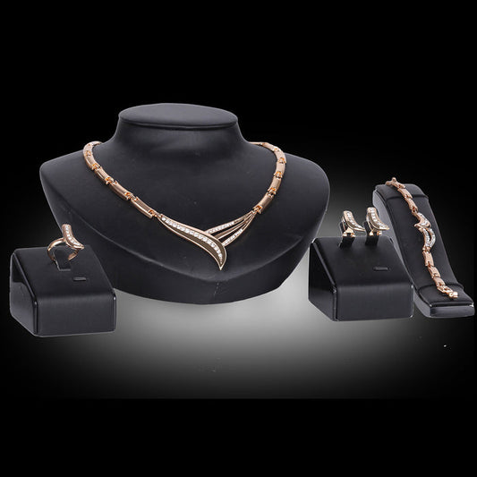 SET686 - Vintage Gold Plated Fashion Jewellery Set