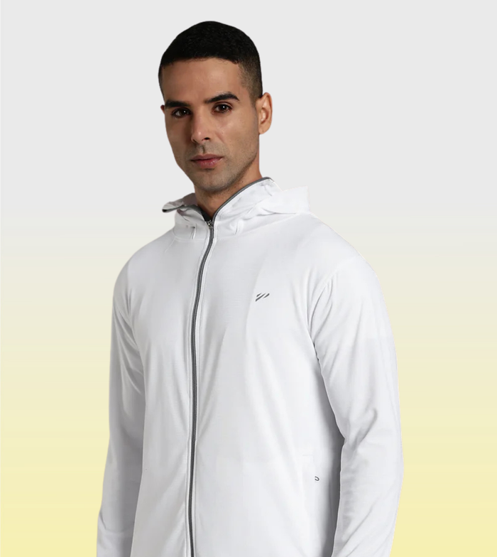 White / S